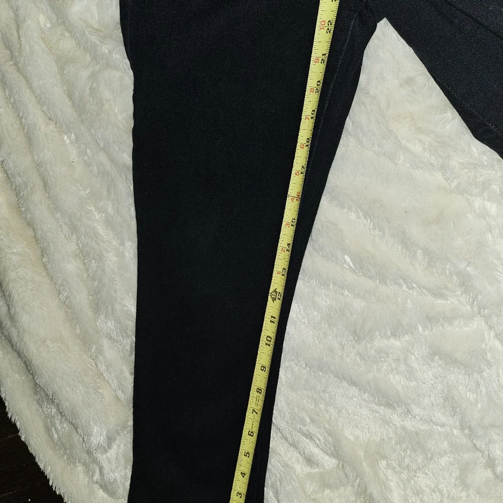 Rock & Republic Jeans - Picture 7 of 8